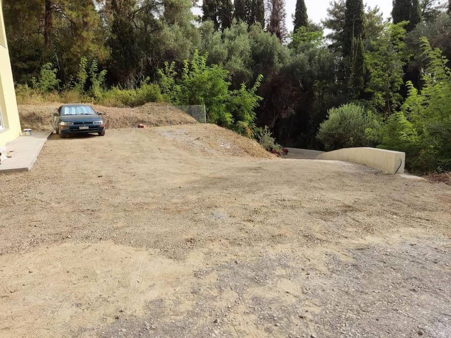 Marianthi Afroditi House In Achillion Woods Villa Achilleion